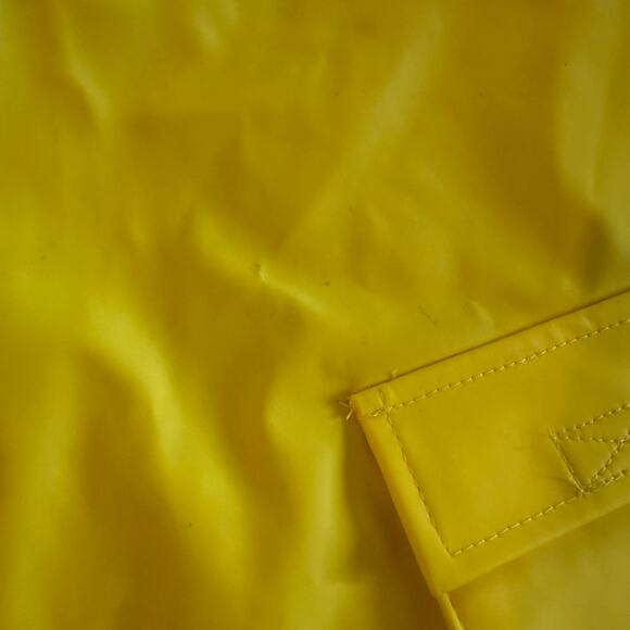 Canada Pooch Torrential Tracker Dog Rain Jacket – Yellow, Size 14 - Picture 7 of 10